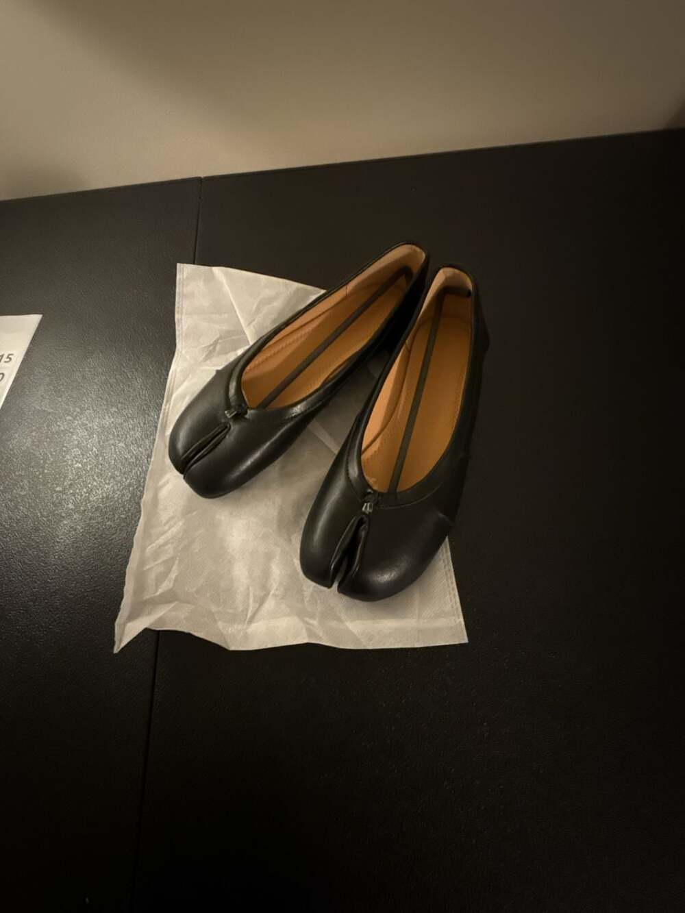 Black Leather Split-Toe Tabi Ballet Flats